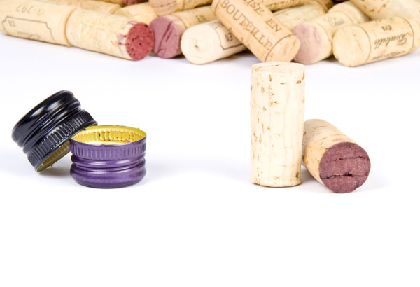 Πώς επηρεάζει το κρασί το πώμα της γυάλινης φιάλης;